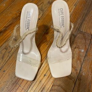 Cape Robbin Cream and Gold Women's Heels